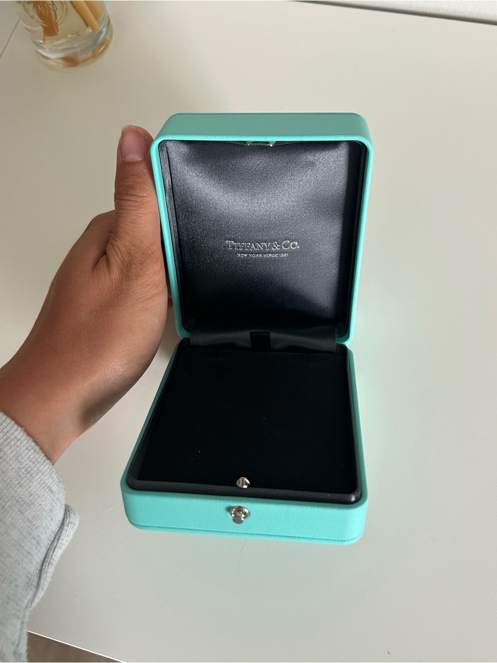 Tiffany & Co. Yellow Gold Mini Heart Pendant Necklace - Picture 6 of 6